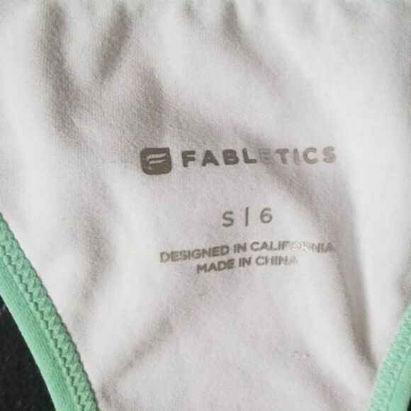 Fabletics tank top  - Picture 2 of 7